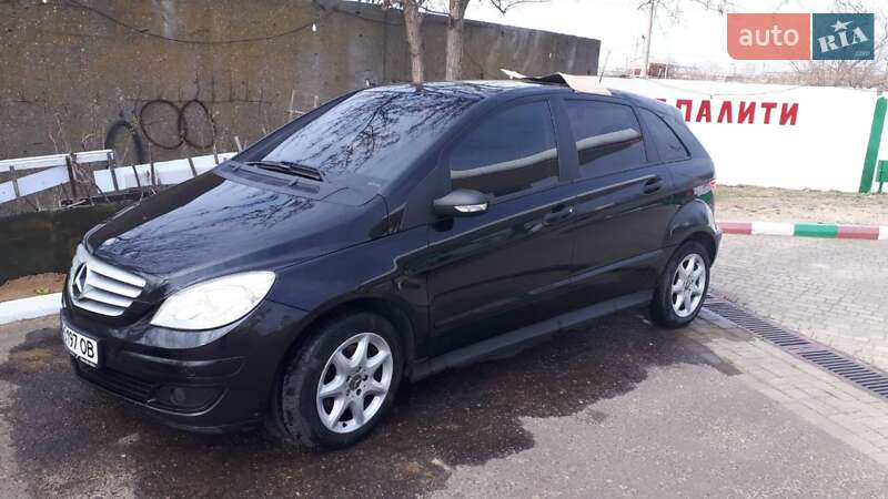 Хэтчбек Mercedes-Benz B-Class 2007 в Белгороде-Днестровском фото 2 Хэтчбек Mercedes-Benz B-Class 2007 в Белгороде-Днестровском