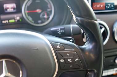 Хэтчбек Mercedes-Benz B-Class 2015 в 