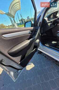 Хетчбек Mercedes-Benz B-Class 2010 в 