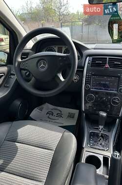 Хетчбек Mercedes-Benz B-Class 2005 в 