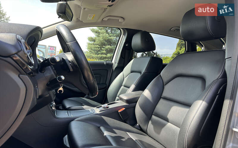 Хэтчбек Mercedes-Benz B-Class 2016 в Львове