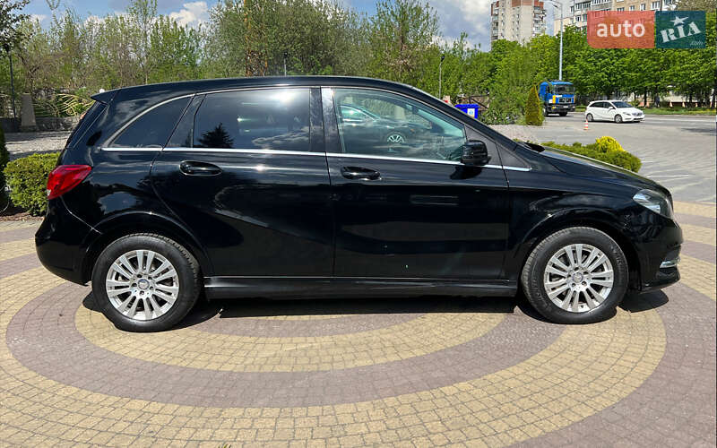 Хэтчбек Mercedes-Benz B-Class 2015 в Львове