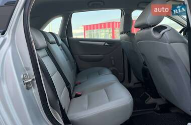 Хэтчбек Mercedes-Benz B-Class 2005 в 