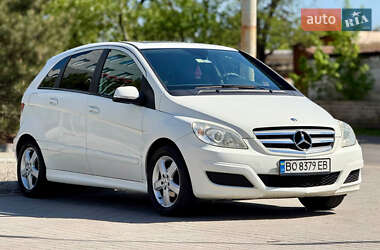 Хетчбек Mercedes-Benz B-Class 2008 в 