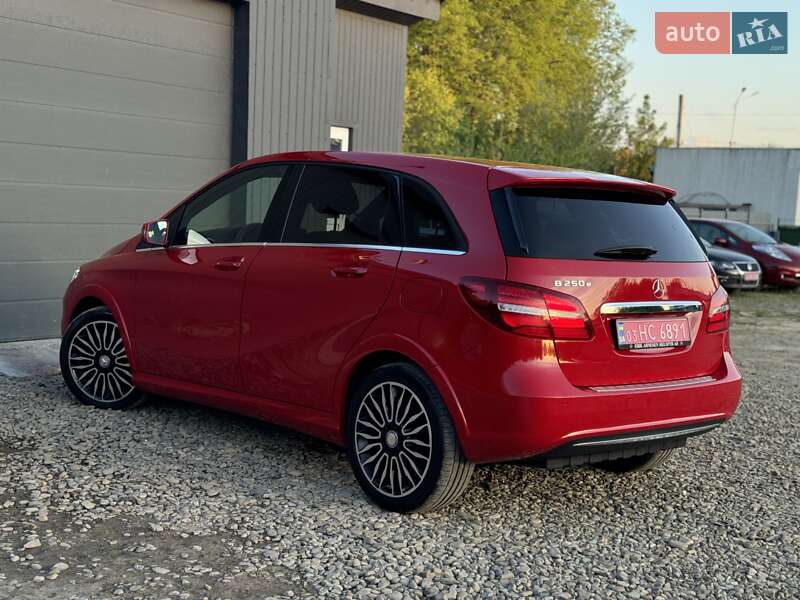 Хетчбек Mercedes-Benz B-Class 2016 в Трускавці