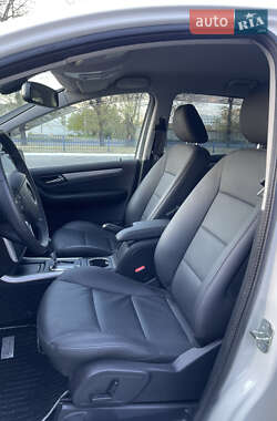 Хетчбек Mercedes-Benz B-Class 2010 в 