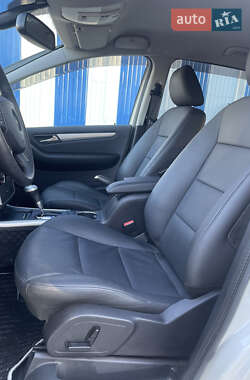 Хетчбек Mercedes-Benz B-Class 2010 в 