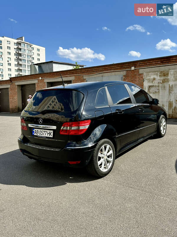 Хэтчбек Mercedes-Benz B-Class 2011 в Виннице фото 8 Хэтчбек Mercedes-Benz B-Class 2011 в Виннице