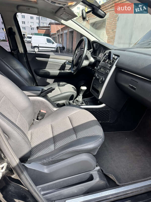 Хэтчбек Mercedes-Benz B-Class 2011 в Виннице фото 16 Хэтчбек Mercedes-Benz B-Class 2011 в Виннице