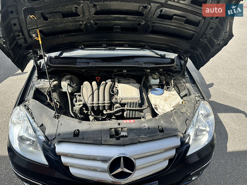 Хэтчбек Mercedes-Benz B-Class 2011 в Виннице фото 22 Хэтчбек Mercedes-Benz B-Class 2011 в Виннице