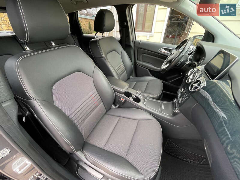 Хэтчбек Mercedes-Benz B-Class 2015 в Могилев-Подольске