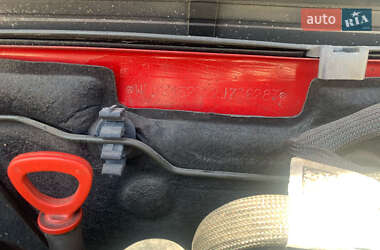 Хэтчбек Mercedes-Benz B-Class 2011 в 