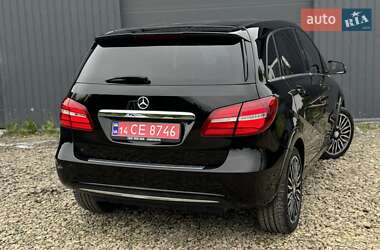 Хетчбек Mercedes-Benz B-Class 2016 в 