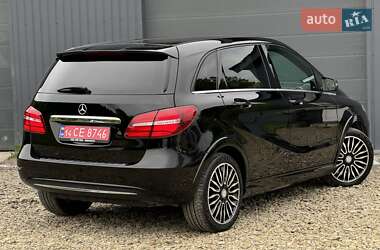 Хетчбек Mercedes-Benz B-Class 2016 в 