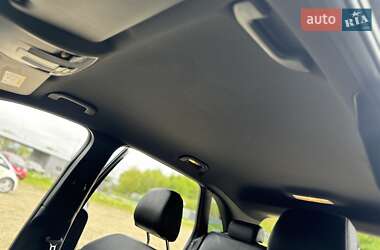 Хетчбек Mercedes-Benz B-Class 2016 в 