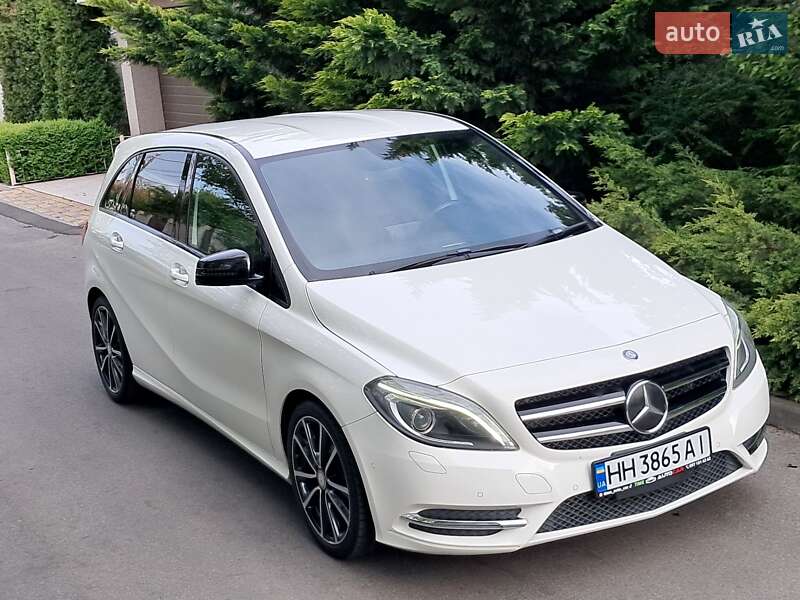 Хэтчбек Mercedes-Benz B-Class 2012 в Одессе фото 15 Хэтчбек Mercedes-Benz B-Class 2012 в Одессе