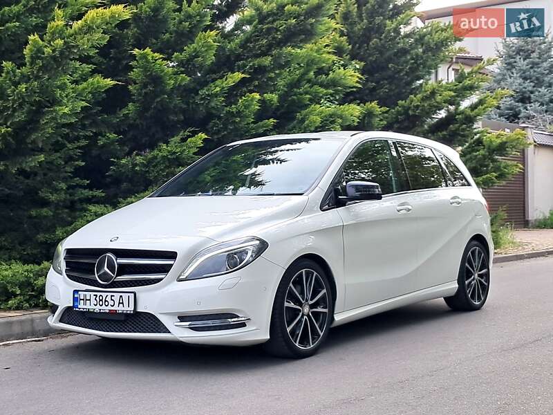 Хэтчбек Mercedes-Benz B-Class 2012 в Одессе фото 25 Хэтчбек Mercedes-Benz B-Class 2012 в Одессе