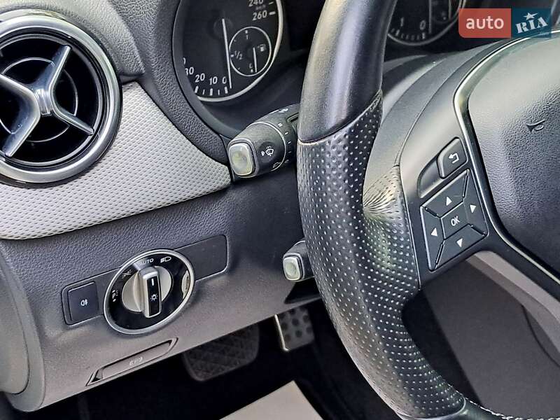 Хэтчбек Mercedes-Benz B-Class 2012 в Одессе фото 40 Хэтчбек Mercedes-Benz B-Class 2012 в Одессе