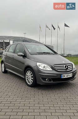 Хетчбек Mercedes-Benz B-Class 2008 в 