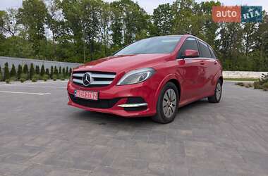Хэтчбек Mercedes-Benz B-Class 2016 в 