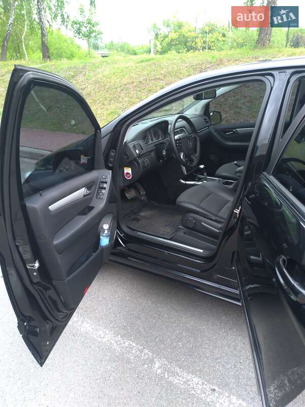 Хетчбек Mercedes-Benz B-Class 2010 в Києві