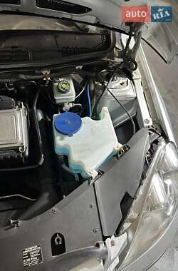 Хетчбек Mercedes-Benz B-Class 2006 в 