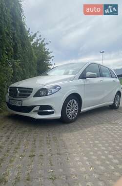 Хэтчбек Mercedes-Benz B-Class 2014 в 