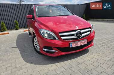 Хэтчбек Mercedes-Benz B-Class 2016 в 