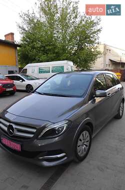 Хэтчбек Mercedes-Benz B-Class 2017 в Львове