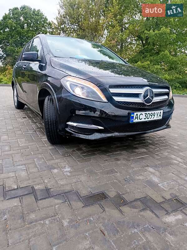 Mercedes-Benz B-Class 2015