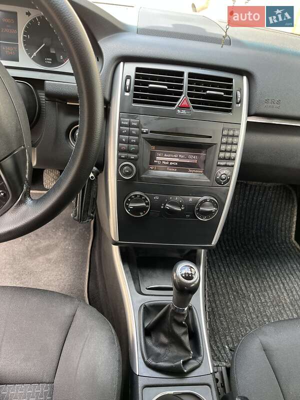 Хетчбек Mercedes-Benz B-Class 2011 в Івано-Франківську