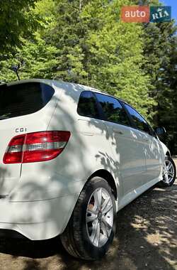 Хэтчбек Mercedes-Benz B-Class 2011 в Ивано-Франковске