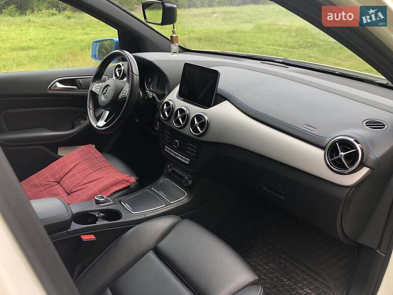 Хэтчбек Mercedes-Benz B-Class 2017 в Камне-Каширском