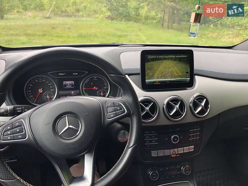 Хетчбек Mercedes-Benz B-Class 2017 в Камені-Каширському