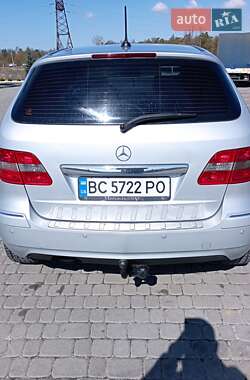 Хэтчбек Mercedes-Benz B-Class 2010 в 