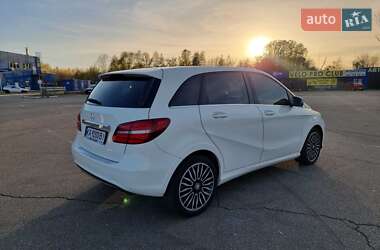 Хетчбек Mercedes-Benz B-Class 2015 в 