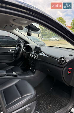 Хетчбек Mercedes-Benz B-Class 2013 в 