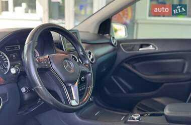 Хетчбек Mercedes-Benz B-Class 2014 в 