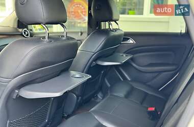 Хетчбек Mercedes-Benz B-Class 2014 в 