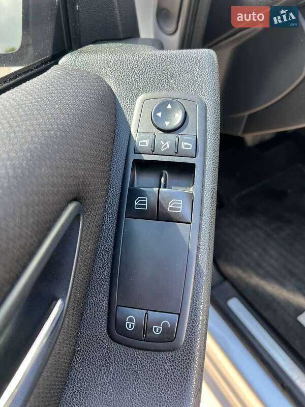 Хэтчбек Mercedes-Benz B-Class 2006 в Ковеле