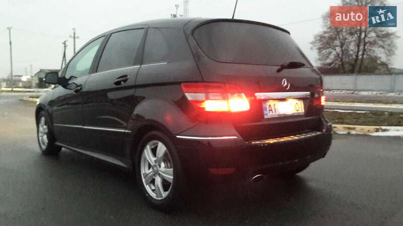 Хэтчбек Mercedes-Benz B-Class 2011 в Буче