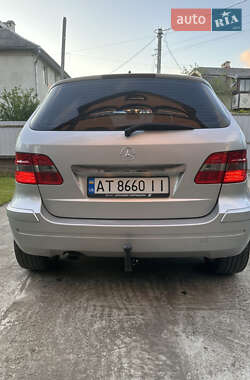 Хетчбек Mercedes-Benz B-Class 2006 в 