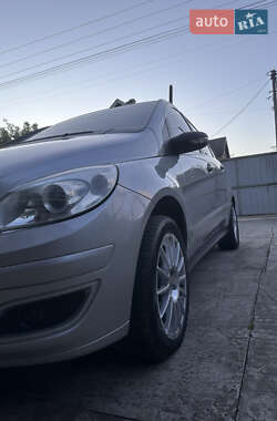 Хетчбек Mercedes-Benz B-Class 2006 в 