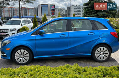 Хэтчбек Mercedes-Benz B-Class 2014 в 