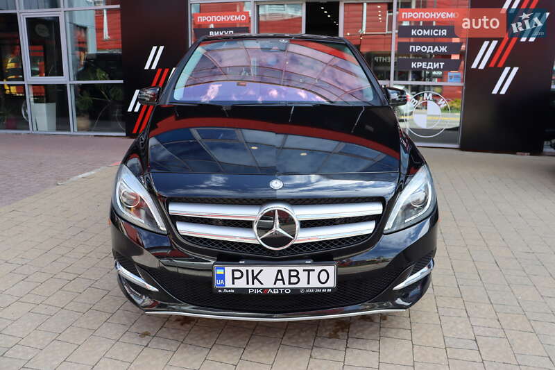 Хэтчбек Mercedes-Benz B-Class 2016 в Львове
