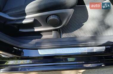 Хэтчбек Mercedes-Benz B-Class 2012 в 