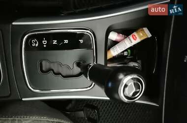 Хэтчбек Mercedes-Benz B-Class 2009 в 