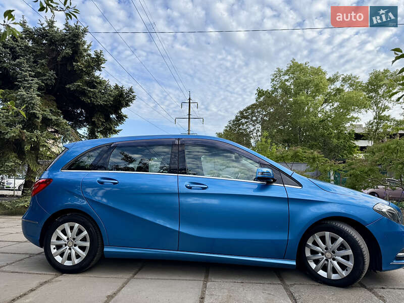 Хэтчбек Mercedes-Benz B-Class 2013 в Одессе