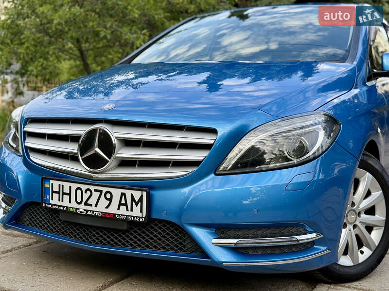 Хэтчбек Mercedes-Benz B-Class 2013 в Одессе