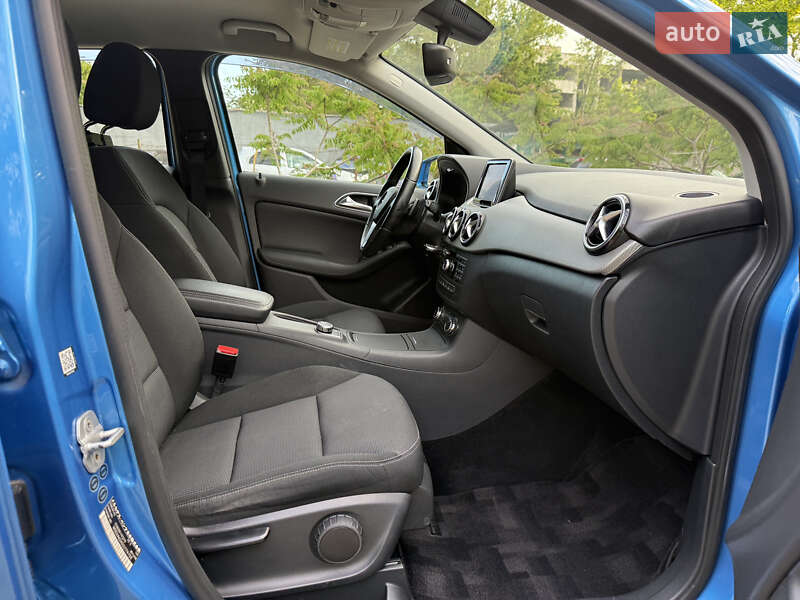 Хэтчбек Mercedes-Benz B-Class 2013 в Одессе